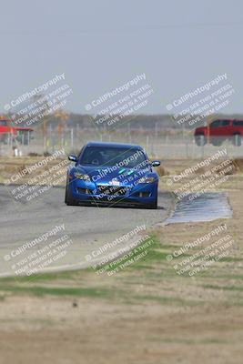 media/Oct-25-2025-CalClub SCCA (Sat) [[34c778dfbe]]/Group 2/Qualifying/